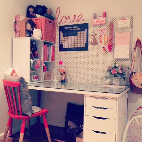 kidsdesk
